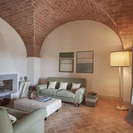 Sleeps 4 Air Con Apartment *